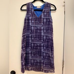 Lavender abstract velvet-lined shift dress